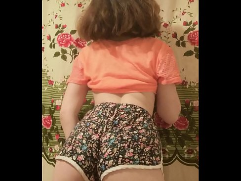 ❤️ Секси младо бебе кое ги соблекува шорцевите пред камера ️ Порно кај нас mk.xxx050890.ru ️❤